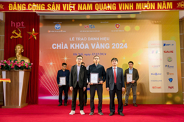 hpt-tu-hao-dat-danh-hieu-chia-khoa-vang-2024-do-hi-B37B3038.png