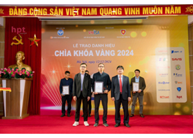 hpt-tu-hao-dat-danh-hieu-chia-khoa-vang-2024-do-hi-B37B3038.png